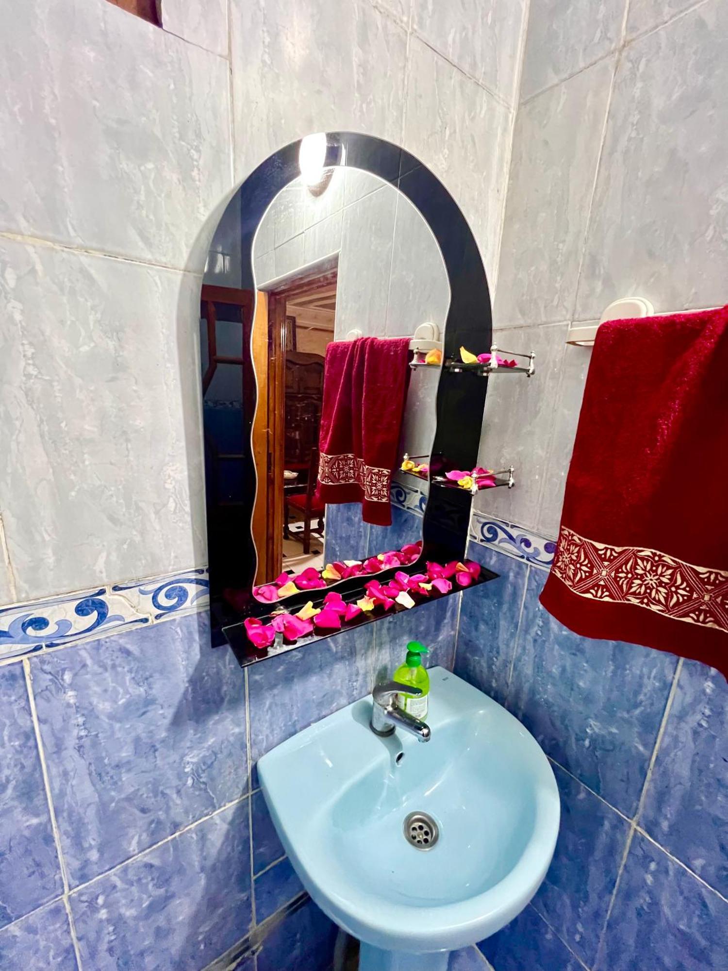 Red House Apartment Essaouira Ngoại thất bức ảnh