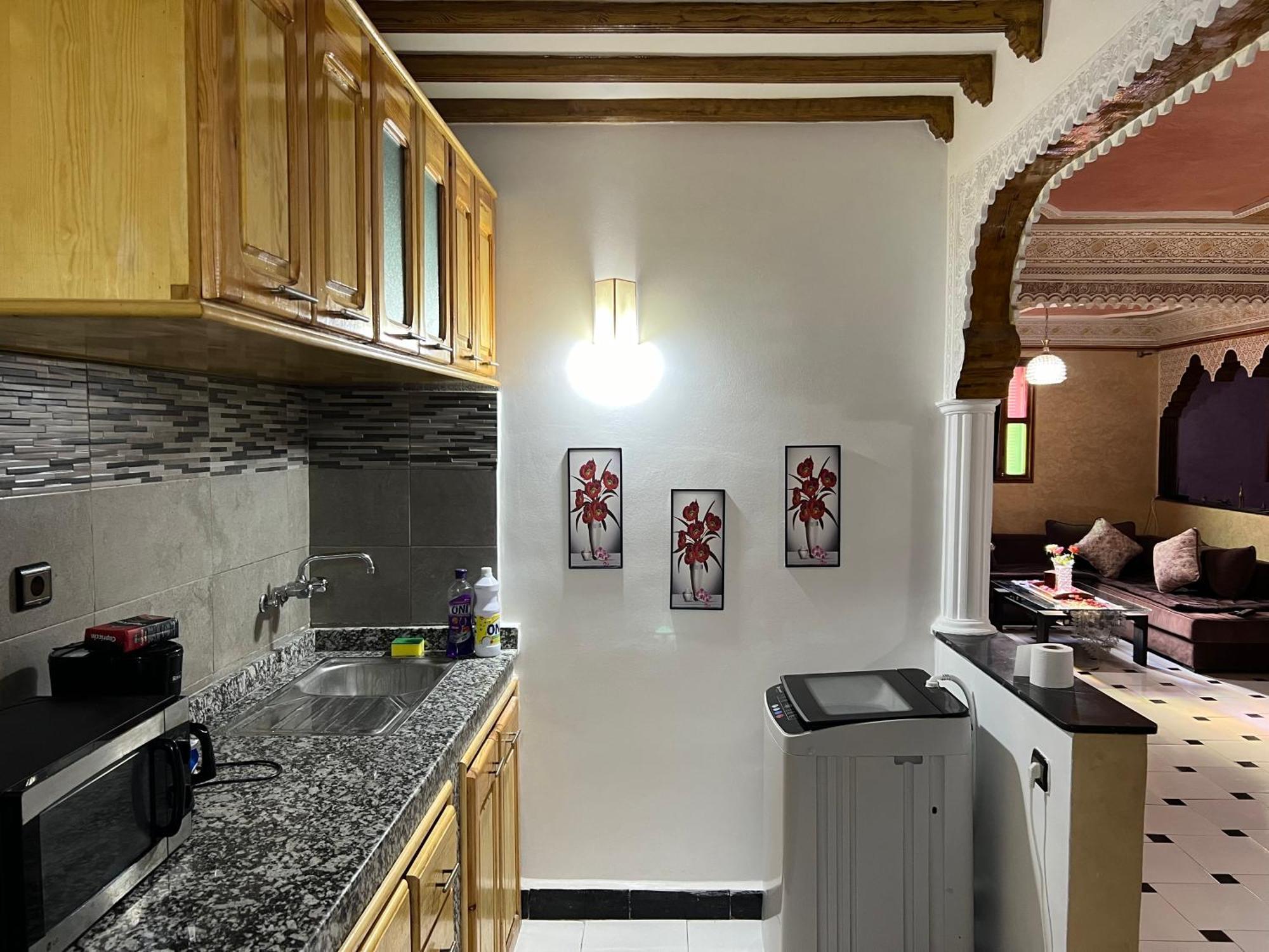 Red House Apartment Essaouira Ngoại thất bức ảnh